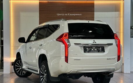 Mitsubishi Pajero Sport III рестайлинг, 2019 год, 3 290 000 рублей, 6 фотография