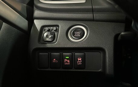 Mitsubishi Pajero Sport III рестайлинг, 2019 год, 3 290 000 рублей, 17 фотография