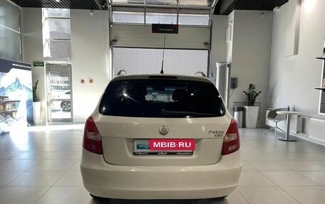 Skoda Fabia II, 2009 год, 300 000 рублей, 5 фотография