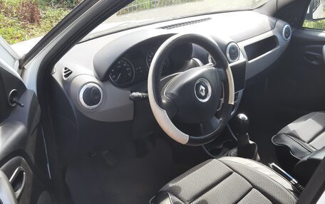 Renault Logan I, 2011 год, 305 000 рублей, 5 фотография