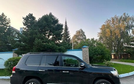 Toyota Land Cruiser 200, 2016 год, 4 150 000 рублей, 6 фотография