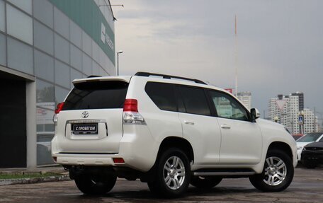 Toyota Land Cruiser Prado 150 рестайлинг 2, 2012 год, 2 650 000 рублей, 5 фотография