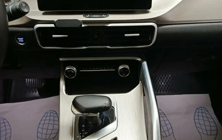 Geely Coolray I, 2023 год, 1 775 000 рублей, 11 фотография