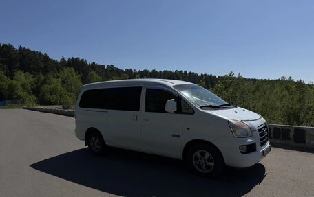 Hyundai Starex I рестайлинг, 2006 год, 750 000 рублей, 1 фотография