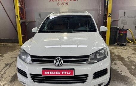 Volkswagen Touareg III, 2013 год, 1 600 000 рублей, 1 фотография