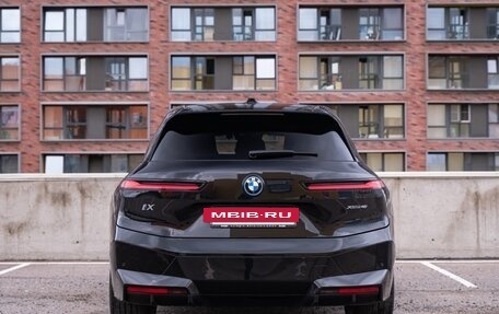 BMW iX, 2022 год, 6 200 000 рублей, 12 фотография