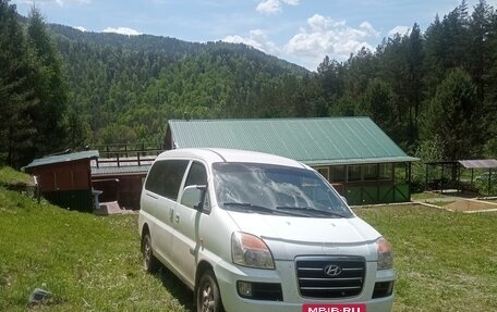 Hyundai Starex I рестайлинг, 2006 год, 750 000 рублей, 4 фотография