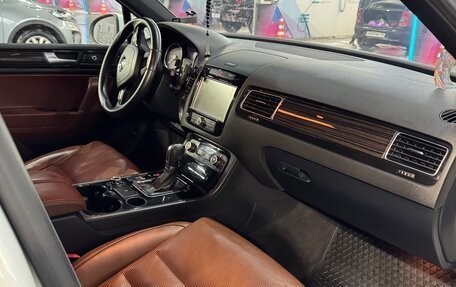 Volkswagen Touareg III, 2013 год, 1 600 000 рублей, 4 фотография