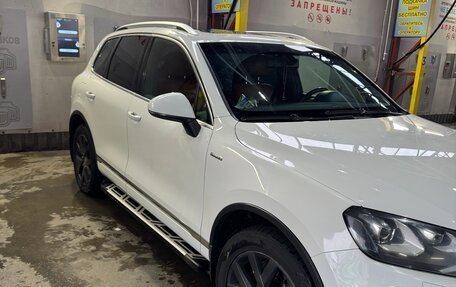 Volkswagen Touareg III, 2013 год, 1 600 000 рублей, 3 фотография