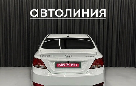 Hyundai Solaris II рестайлинг, 2015 год, 945 000 рублей, 4 фотография