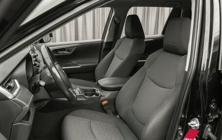Toyota RAV4, 2020 год, 2 560 000 рублей, 9 фотография