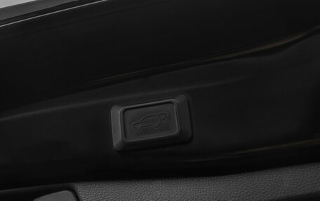 Toyota RAV4, 2020 год, 2 560 000 рублей, 24 фотография