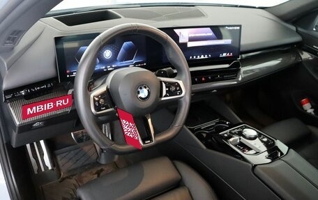 BMW 5 серия, 2024 год, 7 750 000 рублей, 15 фотография