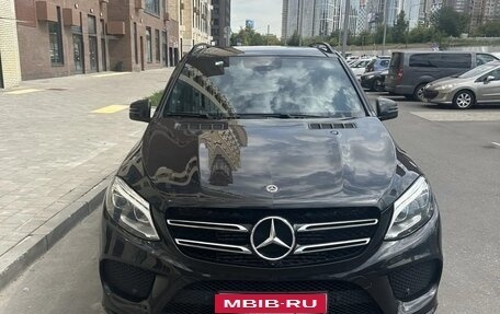 Mercedes-Benz GLE, 2017 год, 3 650 000 рублей, 1 фотография