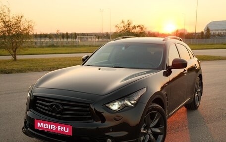 Infiniti FX II, 2012 год, 1 980 000 рублей, 6 фотография