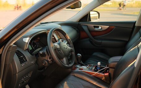 Infiniti FX II, 2012 год, 1 980 000 рублей, 13 фотография