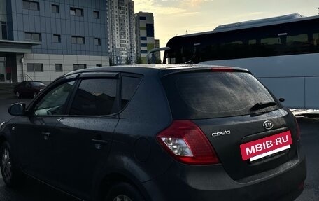 KIA cee'd I рестайлинг, 2011 год, 550 000 рублей, 3 фотография