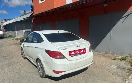 Hyundai Solaris II рестайлинг, 2015 год, 581 000 рублей, 3 фотография