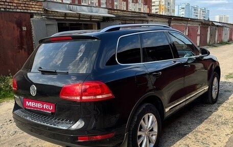 Volkswagen Touareg III, 2011 год, 3 000 000 рублей, 13 фотография