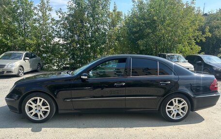 Mercedes-Benz E-Класс, 2004 год, 850 000 рублей, 2 фотография