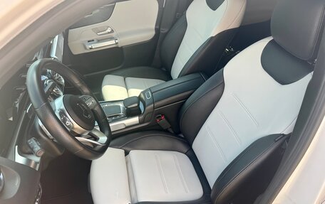 Mercedes-Benz GLB, 2020 год, 4 080 000 рублей, 8 фотография