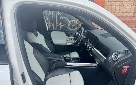 Mercedes-Benz GLB, 2020 год, 4 080 000 рублей, 15 фотография