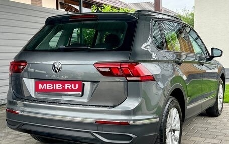 Volkswagen Tiguan II, 2020 год, 2 550 000 рублей, 4 фотография