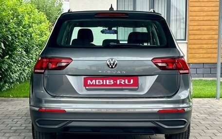 Volkswagen Tiguan II, 2020 год, 2 550 000 рублей, 5 фотография