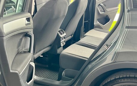 Volkswagen Tiguan II, 2020 год, 2 550 000 рублей, 15 фотография