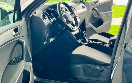 Volkswagen Tiguan II, 2020 год, 2 550 000 рублей, 16 фотография