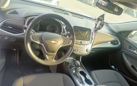 Chevrolet Malibu IX, 2022 год, 1 600 000 рублей, 12 фотография