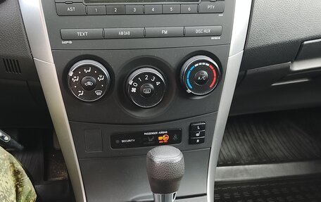 Toyota Corolla, 2010 год, 1 000 000 рублей, 11 фотография