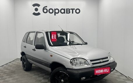 Chevrolet Niva I рестайлинг, 2004 год, 420 000 рублей, 2 фотография