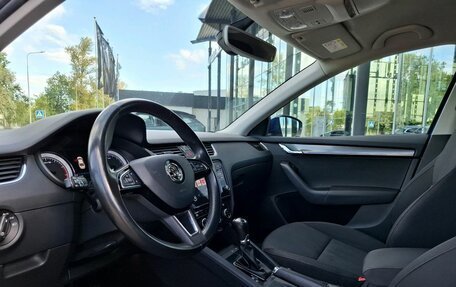 Skoda Octavia, 2018 год, 1 990 000 рублей, 10 фотография