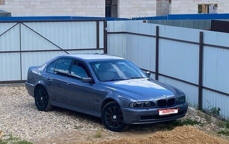 BMW 5 серия, 2001 год, 900 000 рублей, 1 фотография