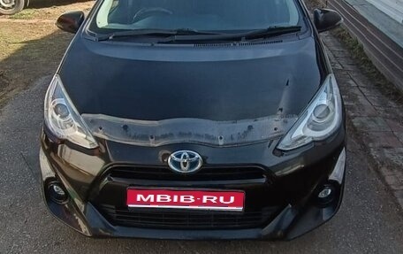 Toyota Aqua I, 2015 год, 850 000 рублей, 1 фотография