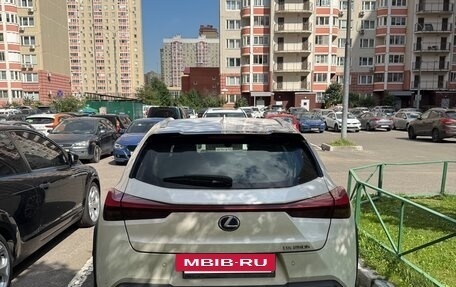 Lexus UX I, 2021 год, 3 450 000 рублей, 6 фотография