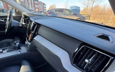 Volvo XC60 II, 2019 год, 3 550 000 рублей, 13 фотография