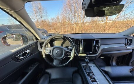 Volvo XC60 II, 2019 год, 3 550 000 рублей, 10 фотография