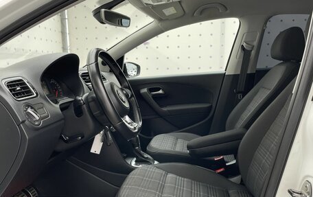 Volkswagen Polo VI (EU Market), 2018 год, 1 320 000 рублей, 11 фотография