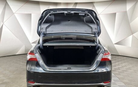 Toyota Camry, 2022 год, 3 100 000 рублей, 11 фотография