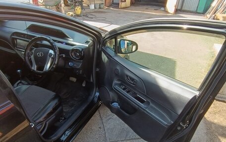 Toyota Aqua I, 2015 год, 850 000 рублей, 7 фотография