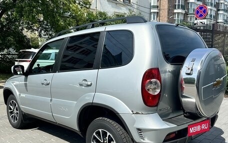 Chevrolet Niva I рестайлинг, 2013 год, 420 000 рублей, 2 фотография