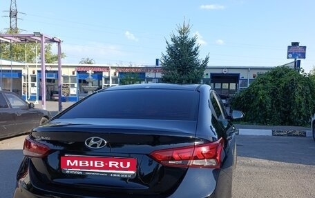 Hyundai Solaris II рестайлинг, 2017 год, 1 250 000 рублей, 3 фотография