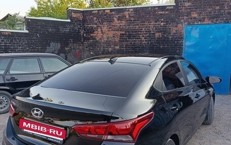 Hyundai Solaris II рестайлинг, 2017 год, 1 250 000 рублей, 13 фотография