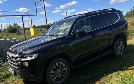 Toyota Land Cruiser, 2024 год, 14 000 000 рублей, 2 фотография
