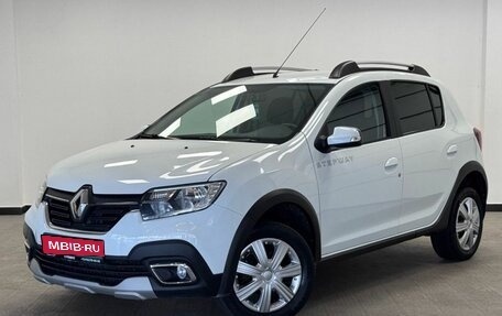 Renault Sandero II рестайлинг, 2019 год, 1 320 000 рублей, 1 фотография