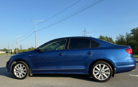 Volkswagen Jetta VI, 2018 год, 1 900 000 рублей, 3 фотография