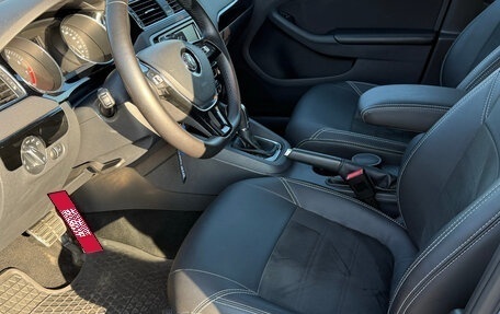 Volkswagen Jetta VI, 2018 год, 1 900 000 рублей, 9 фотография