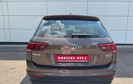 Volkswagen Tiguan II, 2017 год, 2 700 000 рублей, 5 фотография